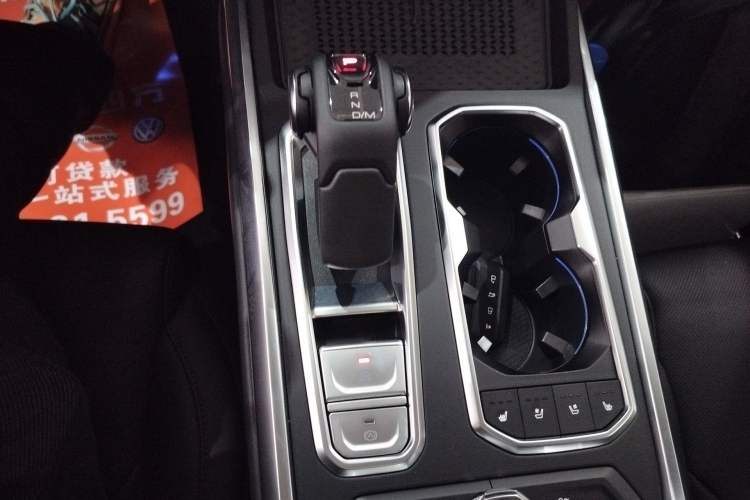 Used Tank 400 New Energy 2024 Hi4-T Off-Road Edition Gear Lever