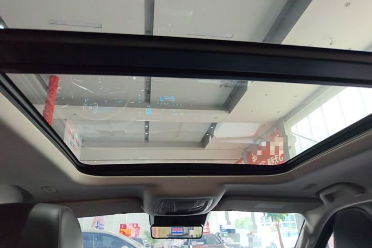 Used Tank 400 New Energy 2024 Hi4-T Off-Road Edition Headliner