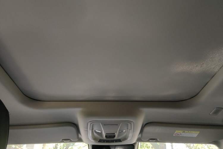Used Tank 400 New Energy 2024 Hi4-T Off-Road Edition Headliner