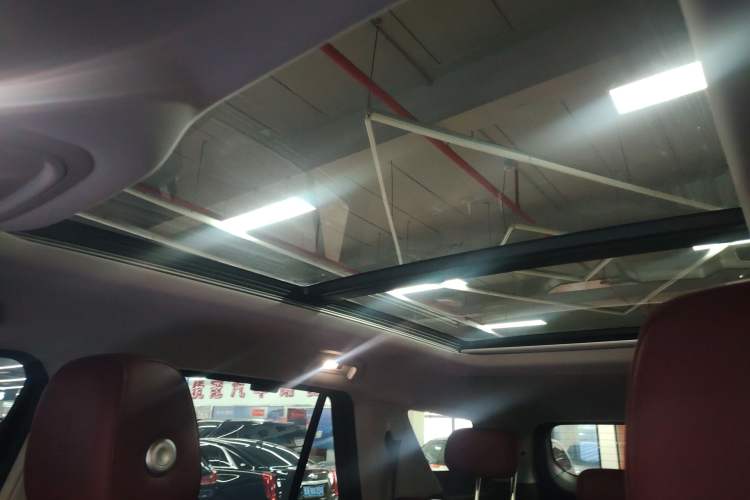 Used Tank 400 New Energy 2024 Hi4-T Off-Road Edition Headliner
