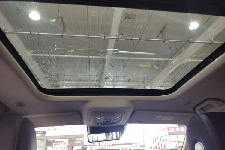 Used Tank 400 New Energy 2024 Hi4-T Off-Road Edition Headliner