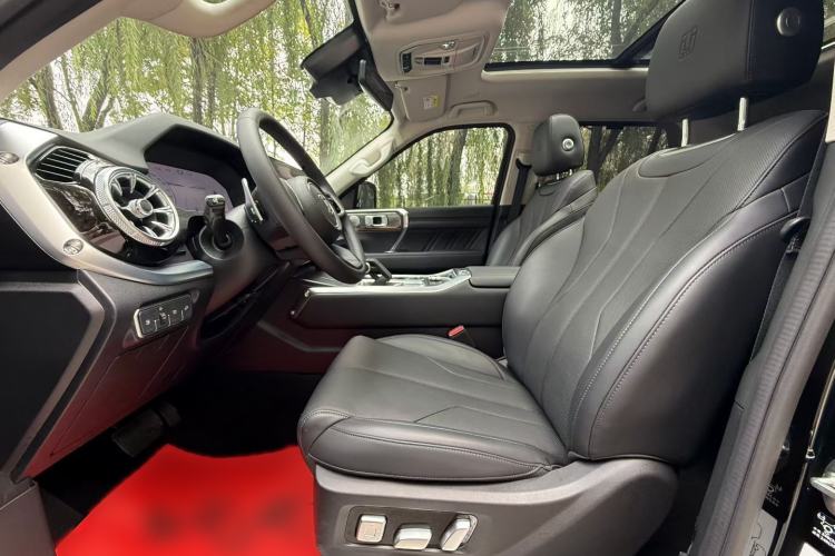 Used Tank 400 New Energy 2024 Hi4-T Off-Road Edition Interior 2