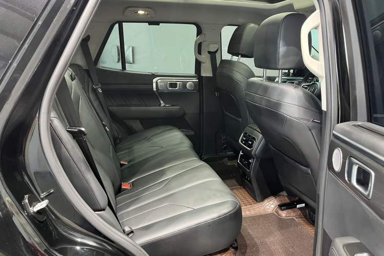 Used Tank 400 New Energy 2024 Hi4-T Off-Road Edition Interior 3