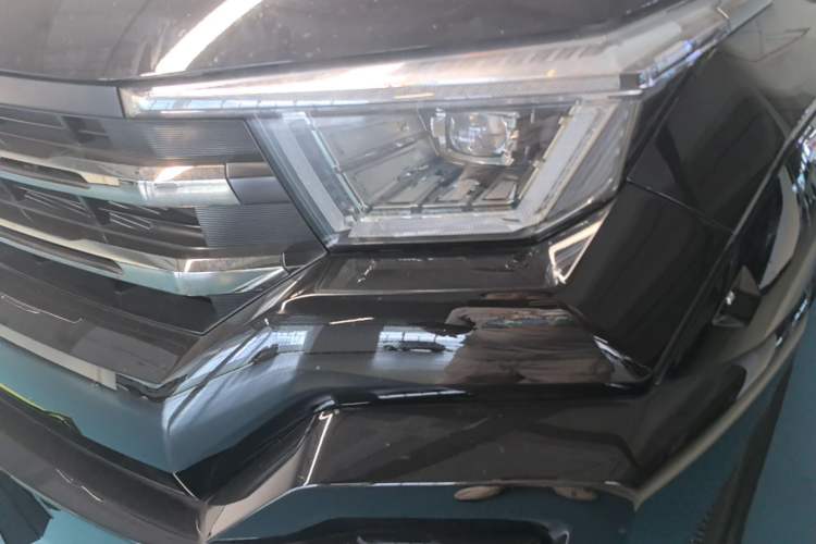 Used Tank 400 New Energy 2024 Hi4-T Off-Road Edition Left Front Headlight