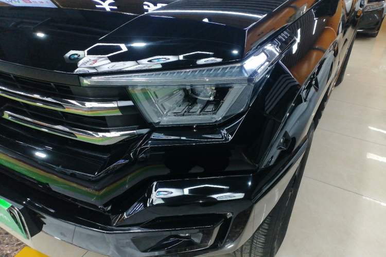 Used Tank 400 New Energy 2024 Hi4-T Off-Road Edition Left Front Headlight