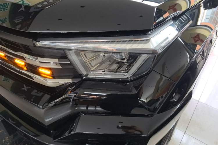 Used Tank 400 New Energy 2024 Hi4-T Off-Road Edition Left Front Headlight