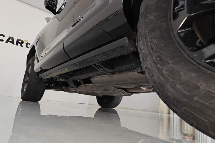Used Tank 400 New Energy 2024 Hi4-T City Edition Left Side Sill