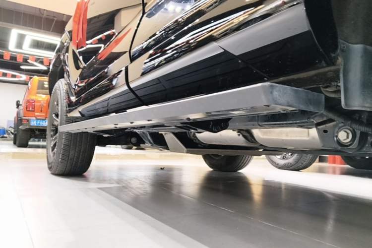 Used Tank 400 New Energy 2024 Hi4-T City Edition Left Side Sill