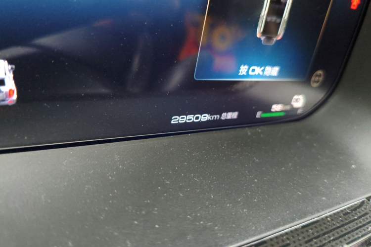 Used Tank 400 New Energy 2024 Hi4-T Off-Road Edition Odometer Close Up