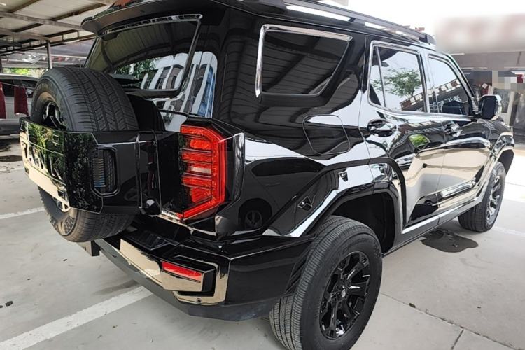 Used Tank 400 New Energy 2024 Hi4-T Off-Road Edition Rear Right 45 Deg