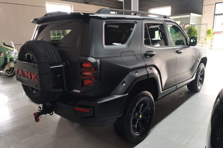Used Tank 400 New Energy 2024 Hi4-T Off-Road Edition Rear Right 45 Deg