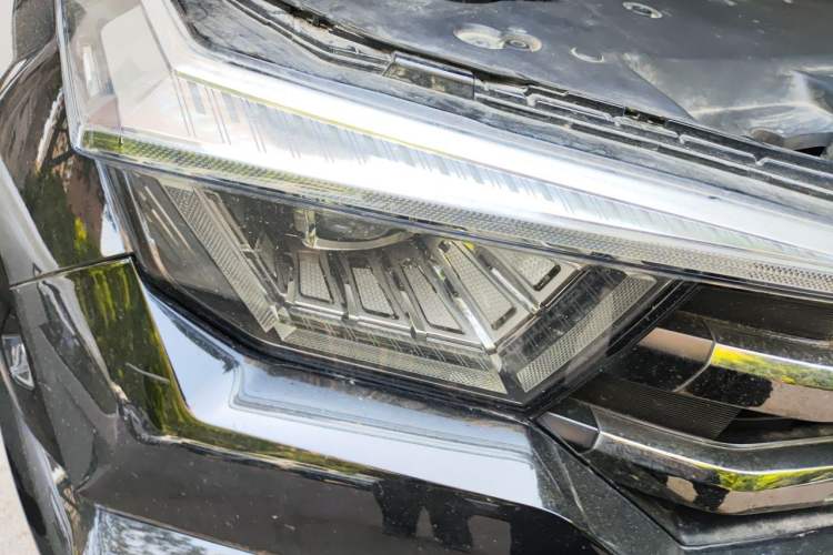 Used Tank 400 New Energy 2024 Hi4-T City Edition Right Front Headlight