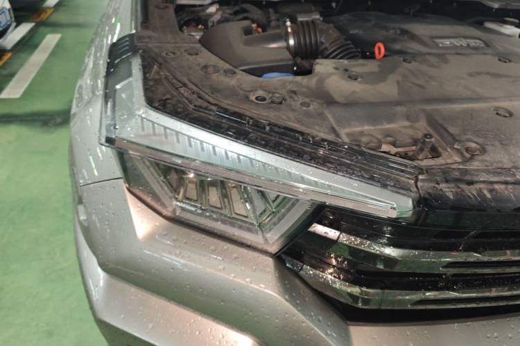 Used Tank 400 New Energy 2024 Hi4-T Off-Road Edition Right Front Headlight