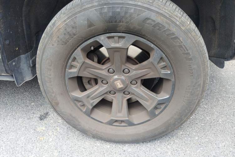 Used Tank 400 New Energy 2024 Hi4-T Off-Road Edition Right Front Wheel Hub