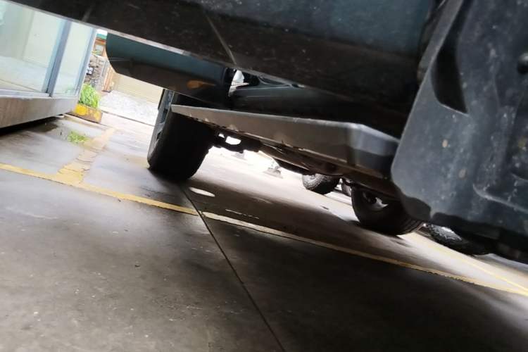 Used Tank 400 New Energy 2024 Hi4-T Off-Road Edition Right Side Sill