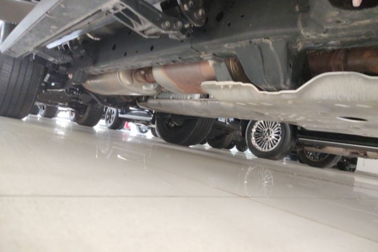 Used Tank 400 New Energy 2024 Hi4-T Off-Road Edition Right Side Sill