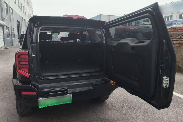 Used Tank 400 New Energy 2024 Hi4-T Off-Road Edition Trunk