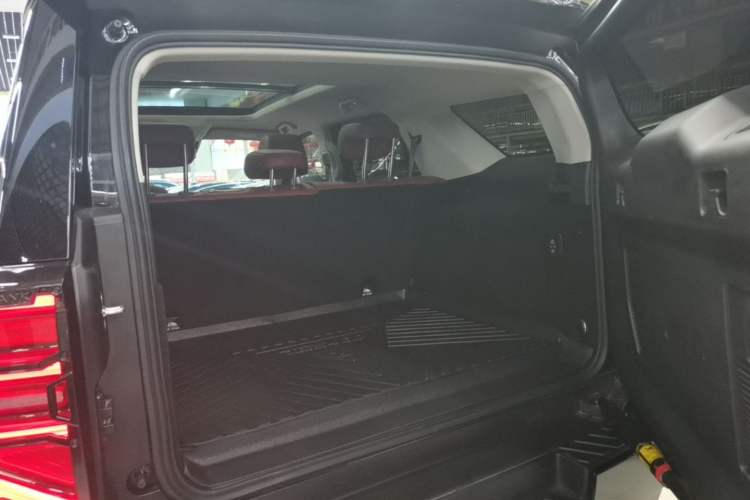 Used Tank 400 New Energy 2024 Hi4-T City Edition Trunk