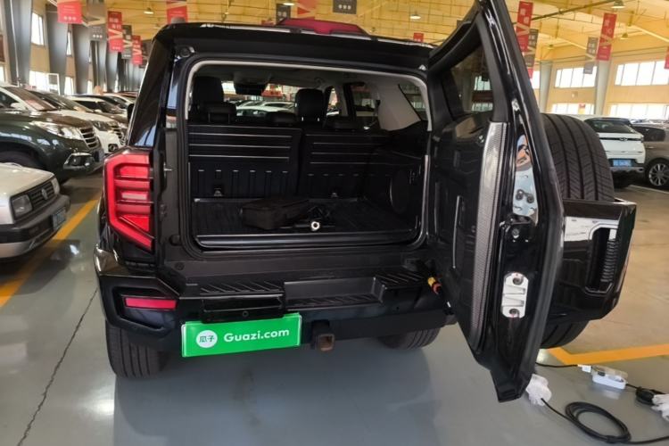 Used Tank 400 New Energy 2024 Hi4-T Off-Road Edition Trunk