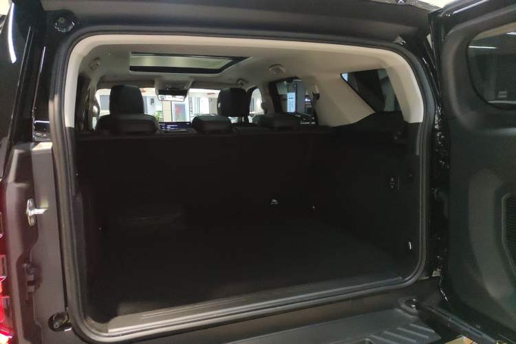 Used Tank 400 New Energy 2024 Hi4-T City Edition Trunk