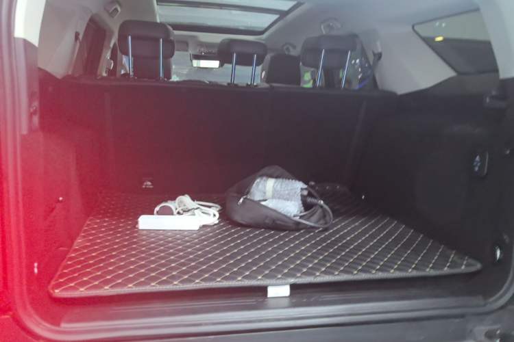 Used Tank 400 New Energy 2024 Hi4-T Off-Road Edition Trunk