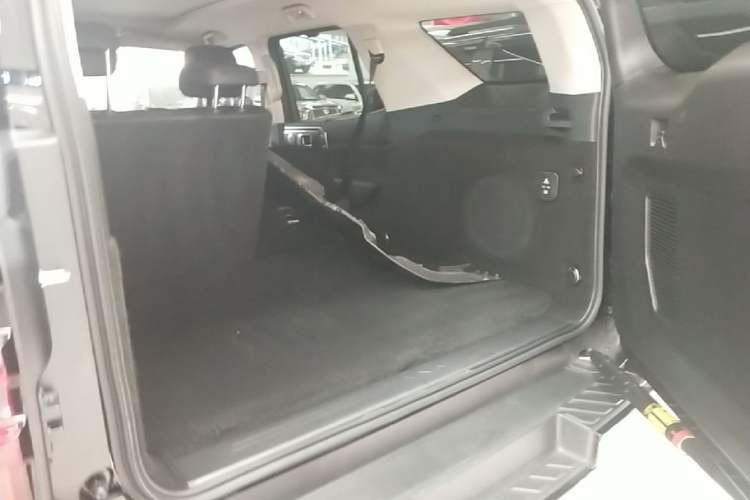 Used Tank 400 New Energy 2024 Hi4-T Off-Road Edition Trunk