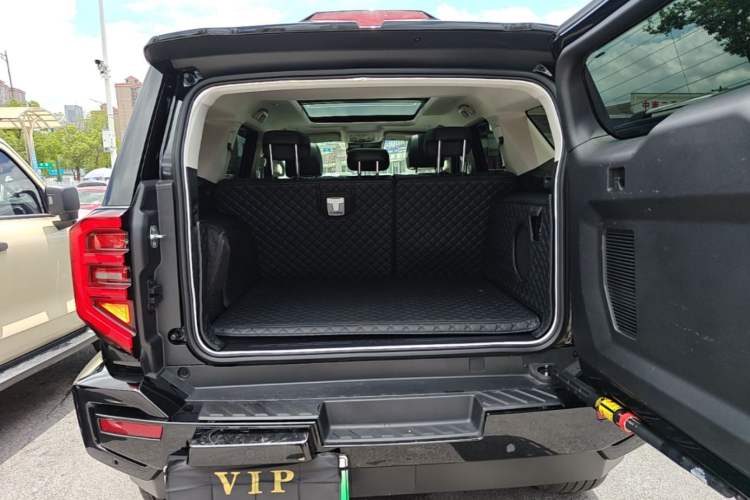 Used Tank 400 New Energy 2024 Hi4-T Off-Road Edition Trunk
