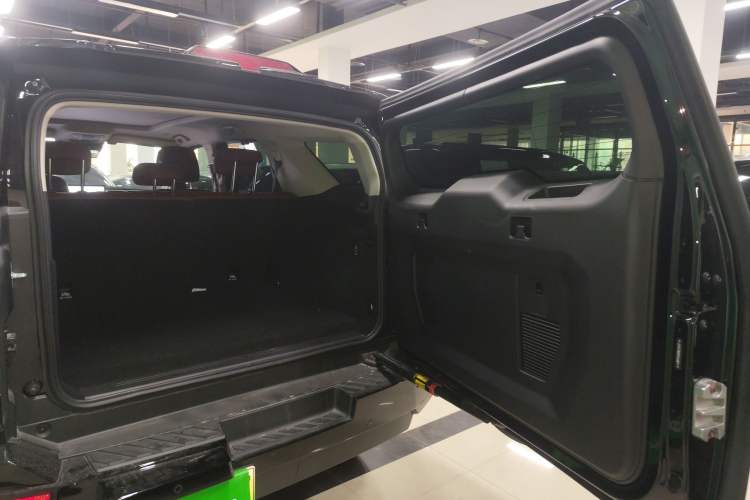 Used Tank 400 New Energy 2024 Hi4-T Off-Road Edition Trunk