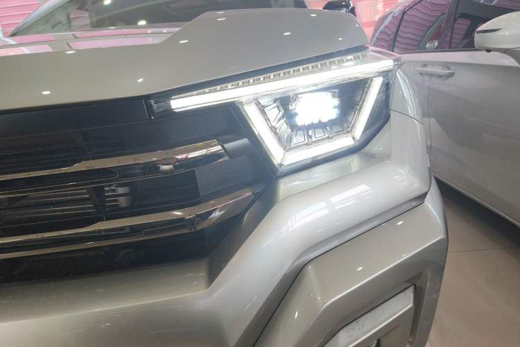 Used Tank 400 New Energy 2024 Hi4-T City Edition Left Front Headlight