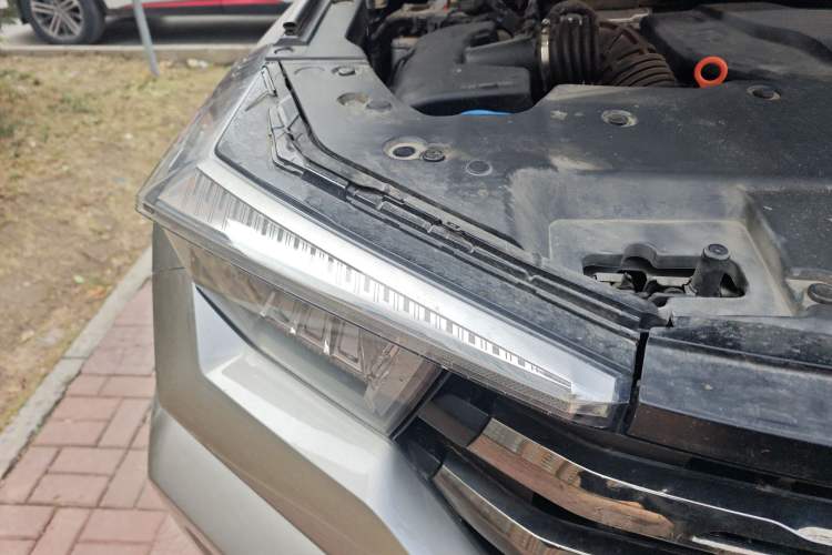 Used Tank 400 New Energy 2024 Hi4-T City Edition Right Front Headlight