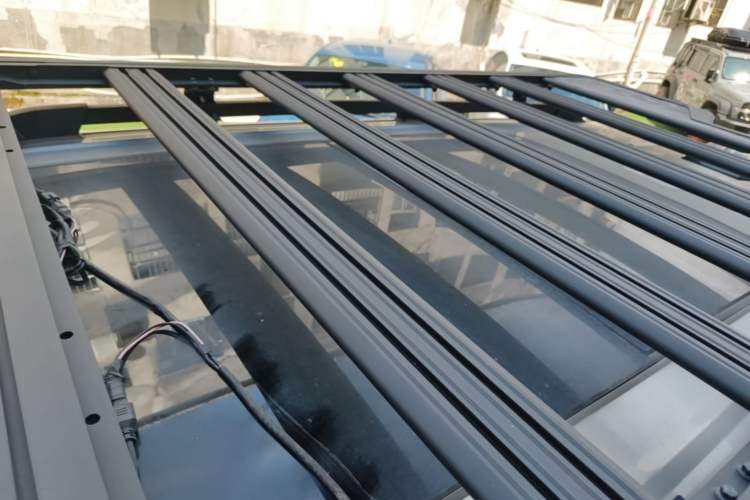 Used Tank 400 New Energy 2024 Hi4-T City Edition Roof