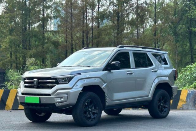 Gebrauchter Tank 400 New Energy 2024 Hi4-T Off-Road Edition