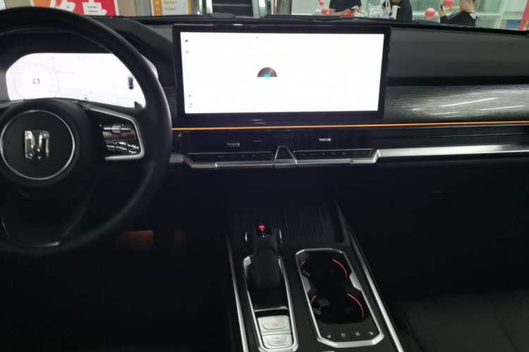 Used Tank 400 New Energy 2024 Hi4-T Off-Road Edition Audio And AC Panel