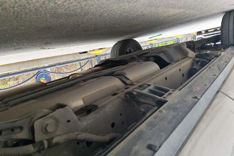 Used Tank 400 New Energy 2024 Hi4-T City Edition Chassis Rear Left