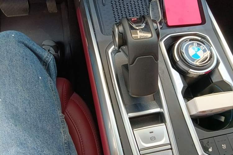 Used Tank 400 New Energy 2024 Hi4-T Off-Road Edition Gear Lever
