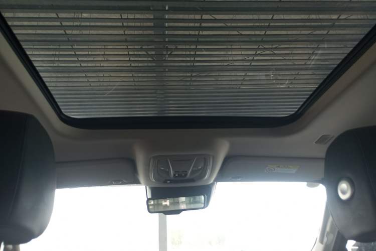 Used Tank 400 New Energy 2024 Hi4-T Off-Road Edition Headliner