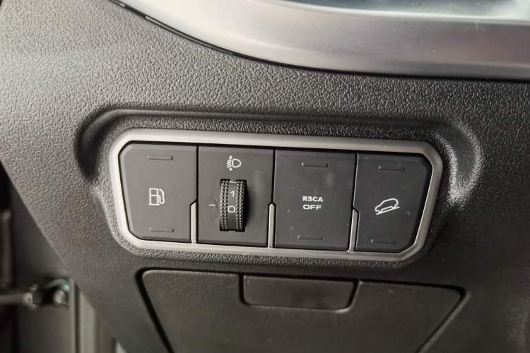 Used Tank 400 New Energy 2024 Hi4-T Off-Road Edition Interior 10