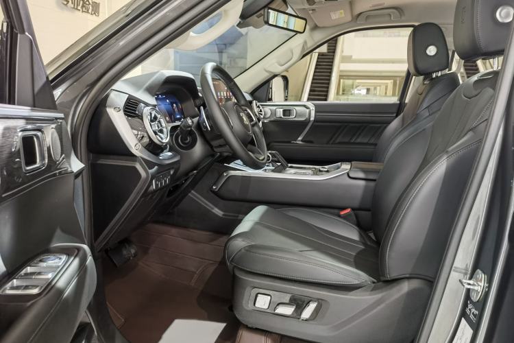 Used Tank 400 New Energy 2024 Hi4-T Off-Road Edition Interior 8