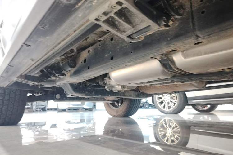 Used Tank 400 New Energy 2024 Hi4-T City Edition Left Side Sill