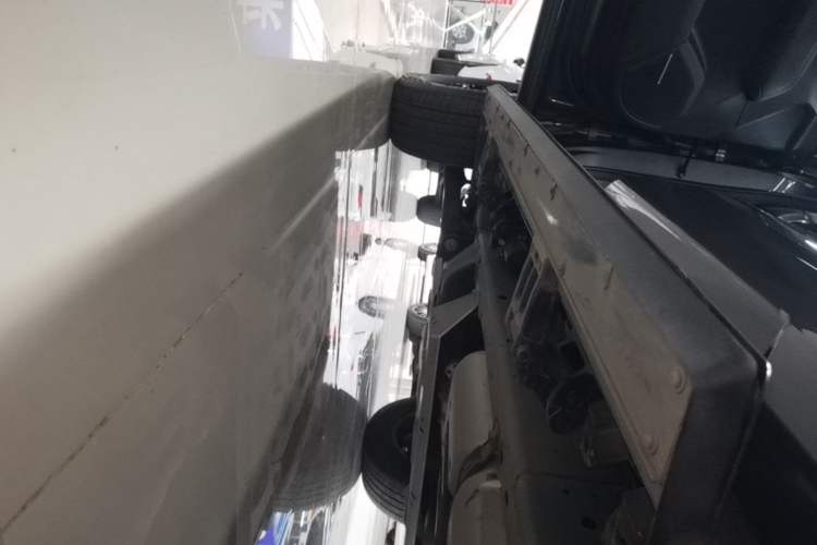 Used Tank 400 New Energy 2024 Hi4-T City Edition Left Side Sill
