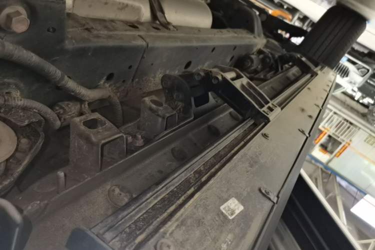 Used Tank 400 New Energy 2024 Hi4-T City Edition Left Side Sill