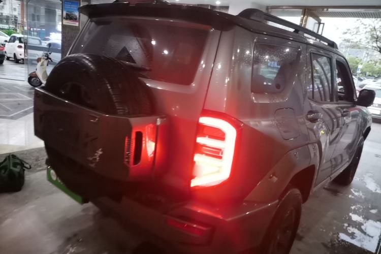 Used Tank 400 New Energy 2024 Hi4-T Off-Road Edition Rear Right 45 Deg