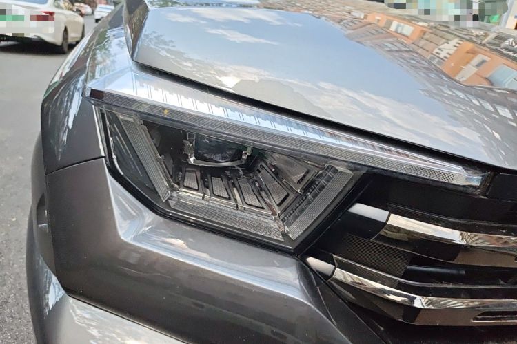 Used Tank 400 New Energy 2024 Hi4-T Off-Road Edition Right Front Headlight