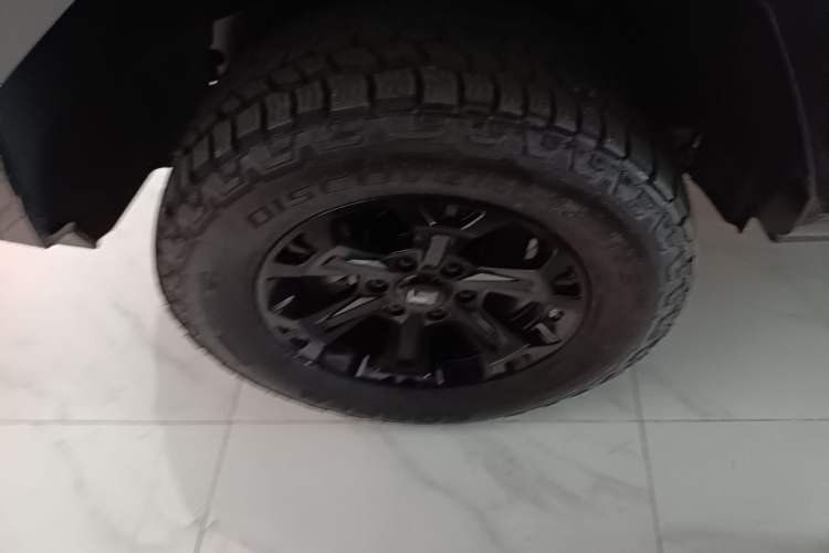 Used Tank 400 New Energy 2024 Hi4-T City Edition Right Rear Wheel Hub