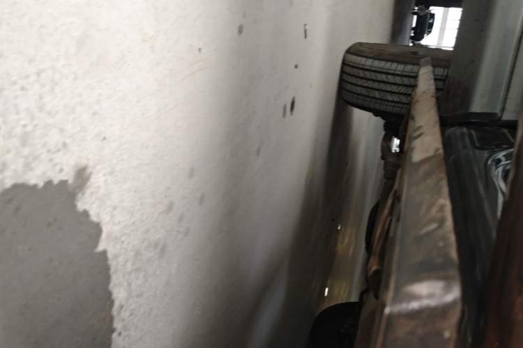 Used Tank 400 New Energy 2024 Hi4-T City Edition Right Side Sill