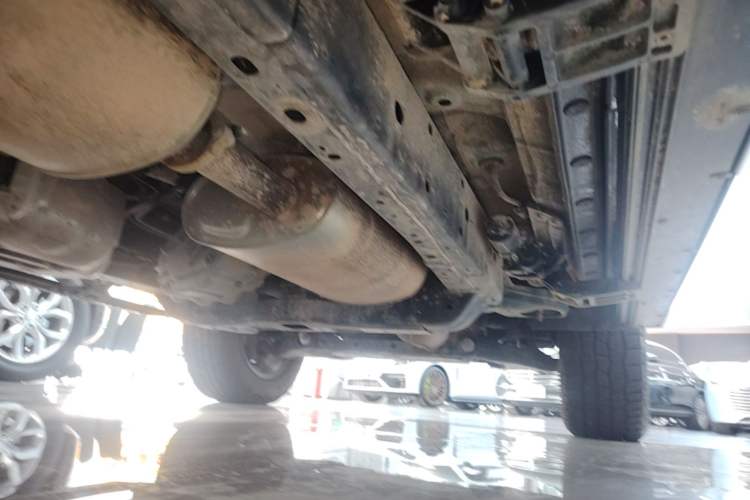 Used Tank 400 New Energy 2024 Hi4-T City Edition Right Side Sill