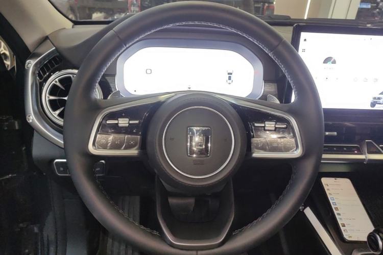 Used Tank 400 New Energy 2024 Hi4-T Off-Road Edition Steering Wheel
