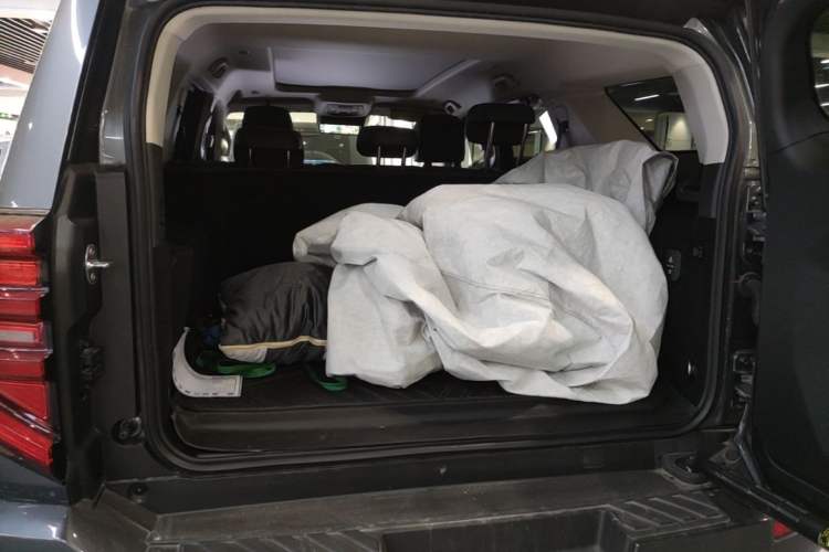 Used Tank 400 New Energy 2024 Hi4-T Off-Road Edition Trunk