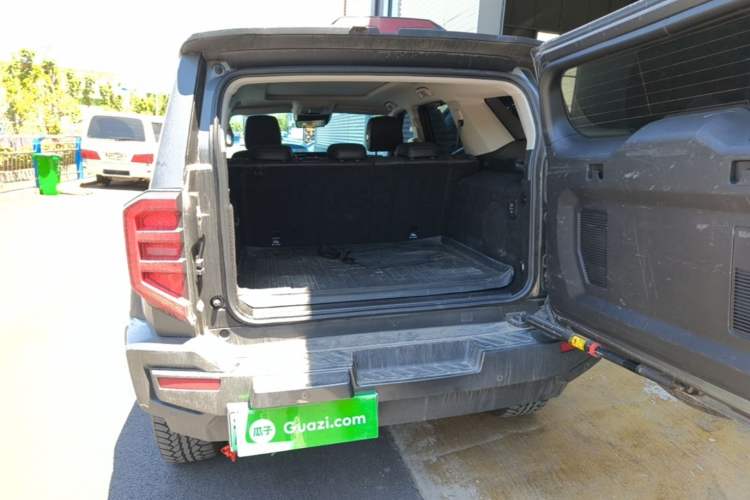 Used Tank 400 New Energy 2024 Hi4-T Off-Road Edition Trunk