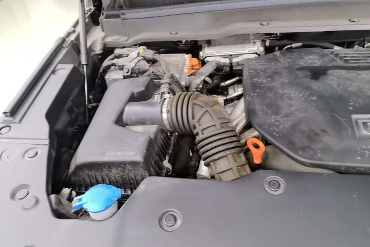 Used Tank 400 New Energy 2024 Hi4-T City Edition Engine Bay Right